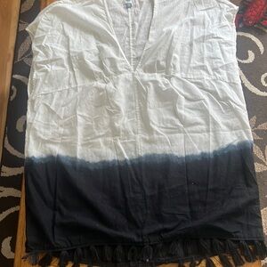 Beach v neck cover up white with black fringe tie dyed XXL